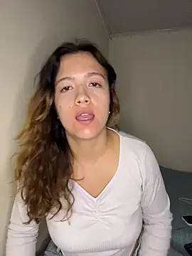 Snapshot of destiny69col chatting on November 19, 2025, 1:05 am destiny69col online show from November 19, 2025, 1:05 am