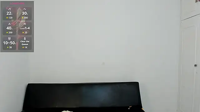 Snapshot of zarek_lux chatting on February 24, 2026, 3:02 pm zarek lux online show from February 24, 2026, 3:02 pm