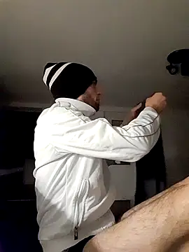 Snapshot of Kinshasa95 chatting on February 5, 2026, 4:08 am Kinshasa95 online show from February 5, 2026, 4:08 am