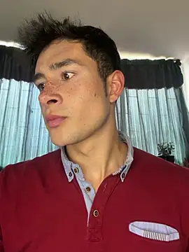 Snapshot of AustinJones_ chatting on August 4, 2026, 6:01 pm AustinJones online show from August 4, 2026, 6:01 pm