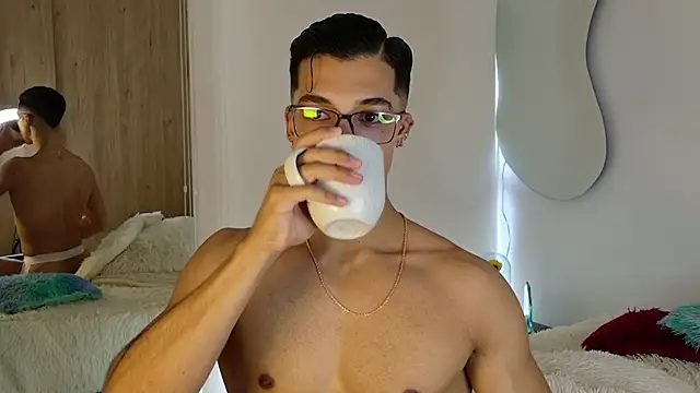 Troye Williams online show from April 12, 2026, 12:41 pm