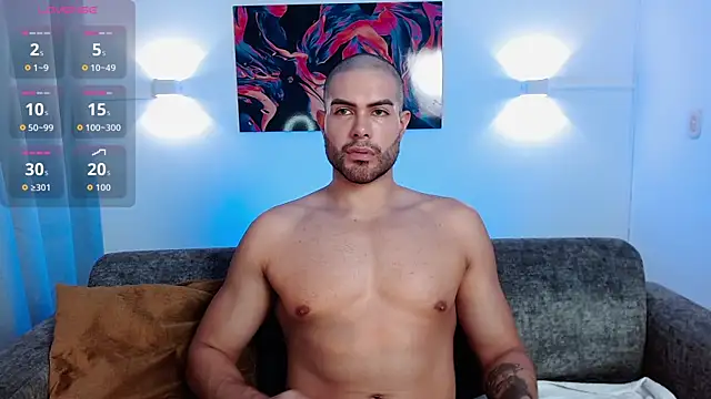 Snapshot of ZarekFox chatting on November 25, 2025, 7:25 pm ZarekFox online show from November 25, 2025, 7:25 pm