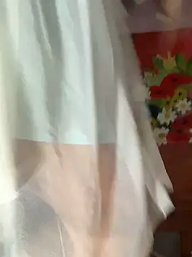 Snapshot of SassyLaurier chatting on October 12, 2025, 10:00 pm SassyLaurier online show from October 12, 2025, 10:00 pm