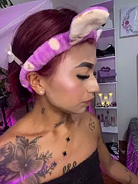 Snapshot of Dirty_isabella18 chatting on June 19, 2026, 7:09 pm Dirty isabella18 online show from June 19, 2026, 7:09 pm