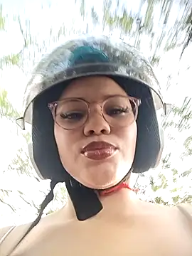 Snapshot of SirenRouge_69 chatting on November 3, 2025, 8:56 pm SirenRouge 69 online show from November 3, 2025, 8:56 pm