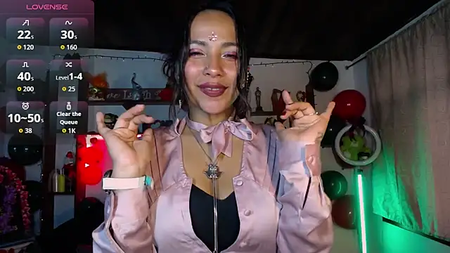 Dakota ro online show from November 26, 2025, 8:31 pm