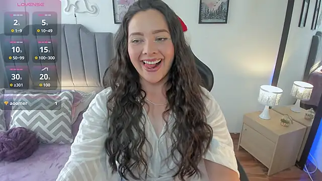 amaia monet online show from December 19, 2025, 7:16 pm