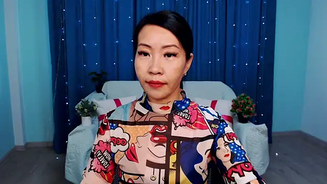 LiaPak online show from November 3, 2025, 6:29 am