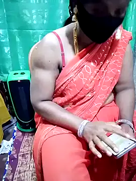 Snapshot of Mistompa24 chatting on December 2, 2025, 4:52 pm Mistompa24 online show from December 2, 2025, 4:52 pm