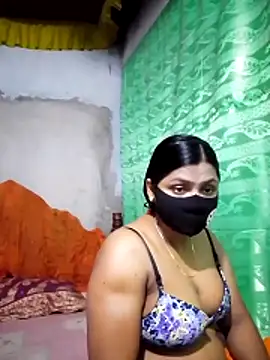 Snapshot of Mistompa24 chatting on October 20, 2025, 3:12 pm Mistompa24 online show from October 20, 2025, 3:12 pm