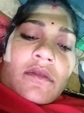 Rakhi j online show from November 17, 2025, 11:31 pm