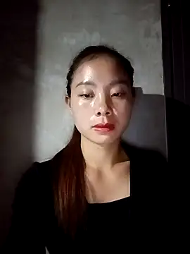 milo123-xx online show from October 2, 2025, 12:41 pm