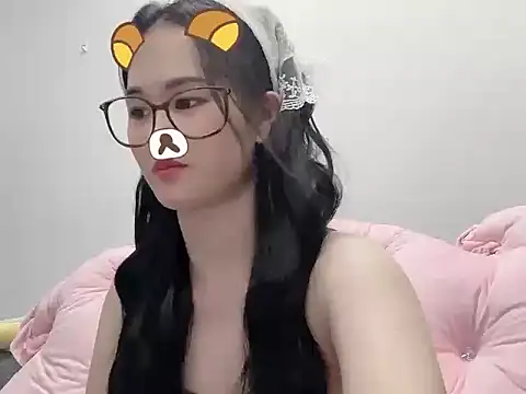 Snapshot of Stella-869 chatting on October 18, 2025, 3:36 pm Stella-869 online show from October 18, 2025, 3:36 pm
