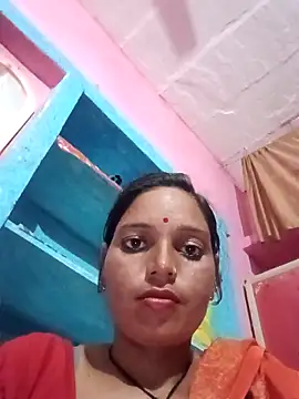 Snapshot of Dikchahot chatting on October 17, 2025, 5:15 pm Dikchahot online show from October 17, 2025, 5:15 pm