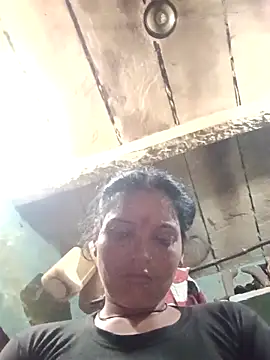 Snapshot of Dikchahot chatting on October 23, 2025, 6:06 pm Dikchahot online show from October 23, 2025, 6:06 pm