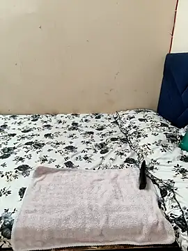 Snapshot of Cute_merry01 chatting on March 2, 2026, 3:51 am Cute merry01 online show from March 2, 2026, 3:51 am