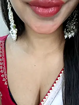 Snapshot of Cute_merry01 chatting on February 14, 2026, 3:51 am Cute merry01 online show from February 14, 2026, 3:51 am