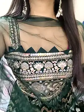 Snapshot of Cute_merry01 chatting on February 15, 2026, 3:40 am Cute merry01 online show from February 15, 2026, 3:40 am