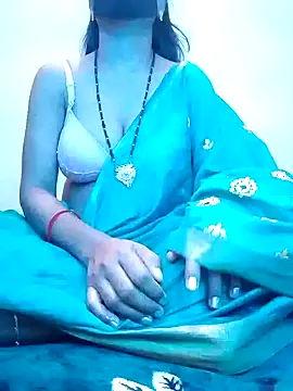 Mohini Josh069 online show from May 28, 2026, 12:18 am