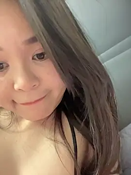 Snapshot of penny996 chatting on December 17, 2025, 12:21 pm penny996 online show from December 17, 2025, 12:21 pm