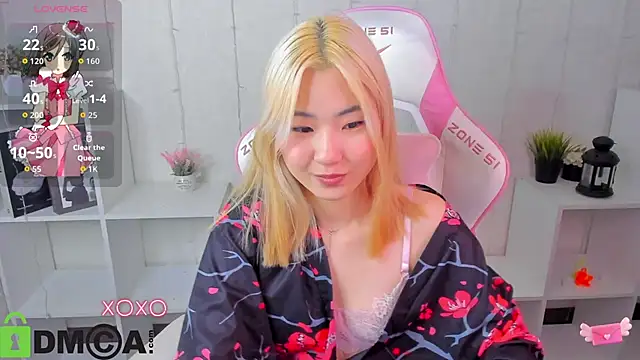 Snapshot of Aisi_18 chatting on December 1, 2025, 12:55 am Aisi 18 online show from December 1, 2025, 12:55 am