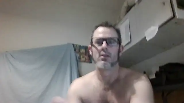 Snapshot of whatYwantMorrre chatting on November 30, 2025, 12:17 pm whatYwantMorrre online show from November 30, 2025, 12:17 pm