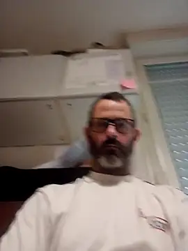 Snapshot of whatYwantMorrre chatting on November 1, 2025, 1:16 pm whatYwantMorrre online show from November 1, 2025, 1:16 pm