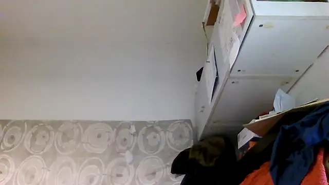 Snapshot of whatYwantMorrre chatting on November 19, 2025, 10:59 am whatYwantMorrre online show from November 19, 2025, 10:59 am