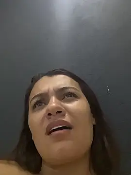 Snapshot of Madyson94 chatting on April 15, 2026, 11:05 am Madyson94 online show from April 15, 2026, 11:05 am