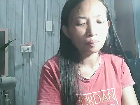 Snapshot of pinayhotii chatting on November 18, 2025, 10:51 am pinayhotii online show from November 18, 2025, 10:51 am