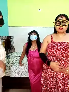 Snapshot of Hot_modal chatting on November 12, 2025, 4:44 pm Hot modal online show from November 12, 2025, 4:44 pm