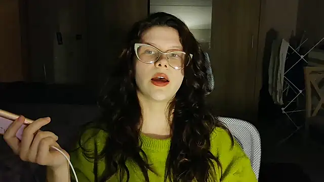 Snapshot of LaVostraDorothy chatting on June 16, 2026, 7:36 pm LaVostraDorothy online show from June 16, 2026, 7:36 pm