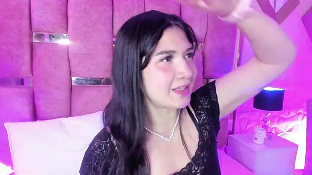 Snapshot of Valery_Brand chatting on July 15, 2026, 12:34 pm Valery Brand online show from July 15, 2026, 12:34 pm