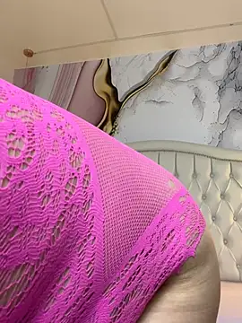 Snapshot of Lucy_Milf_474 chatting on July 18, 2026, 12:25 pm Lucy Milf 474 online show from July 18, 2026, 12:25 pm
