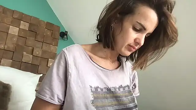 Snapshot of AmyStone__ chatting on June 17, 2026, 8:47 am AmyStone online show from June 17, 2026, 8:47 am