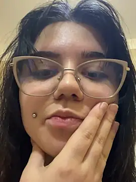 AbbyPearll online show from February 13, 2026, 9:31 am