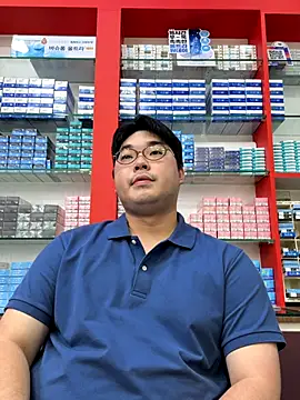 Snapshot of gayfucuxuc chatting on September 22, 2025, 6:19 am gayfucuxuc online show from September 22, 2025, 6:19 am