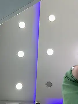 Snapshot of gayfucuxuc chatting on September 19, 2025, 9:57 am gayfucuxuc online show from September 19, 2025, 9:57 am