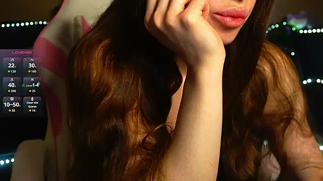 Snapshot of AnitaVon chatting on October 8, 2025, 3:41 am AnitaVon online show from October 8, 2025, 3:41 am