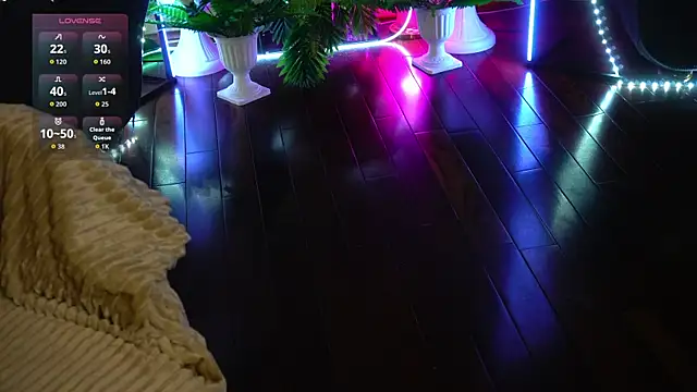 AnitaVon online show from December 18, 2025, 5:01 am