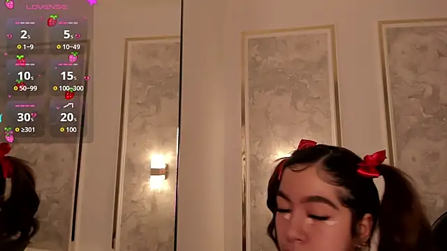 Snapshot of doll_eyees_ chatting on October 11, 2025, 2:23 am doll eyees online show from October 11, 2025, 2:23 am