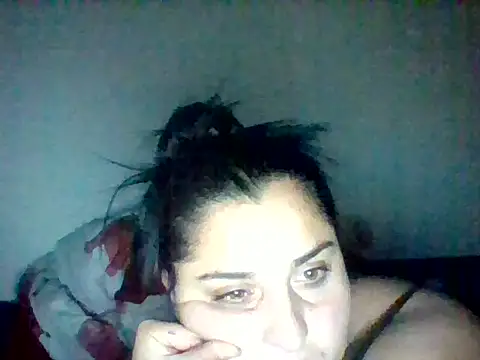 Melissashow12 online show from November 19, 2025, 7:14 pm