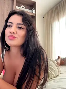 Snapshot of Lu090_ chatting on October 24, 2025, 3:55 pm Lu090 online show from October 24, 2025, 3:55 pm