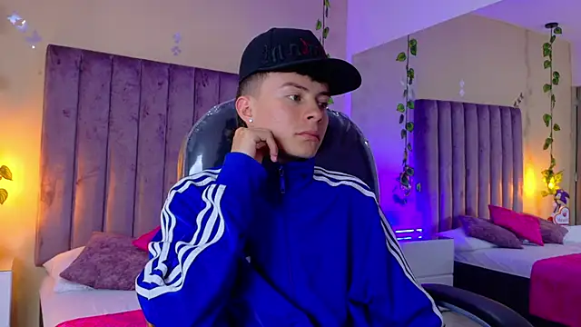 Nascary Fox online show from January 9, 2026, 7:32 pm