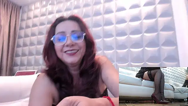 Madame Angelic  online show from November 8, 2025, 4:16 am