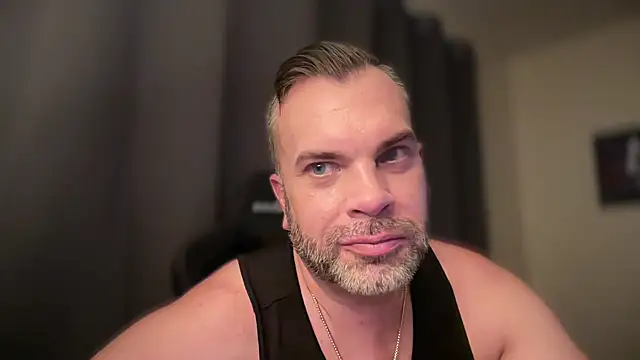 Snapshot of Ty_lerDavid chatting on April 30, 2026, 6:20 am Ty lerDavid online show from April 30, 2026, 6:20 am
