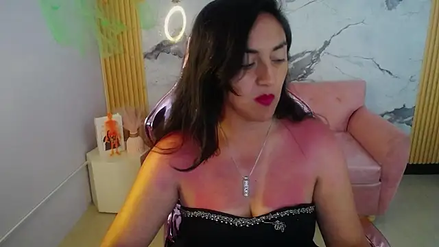 Snapshot of tamara_ch1 chatting on October 14, 2025, 2:34 am tamara ch1 online show from October 14, 2025, 2:34 am