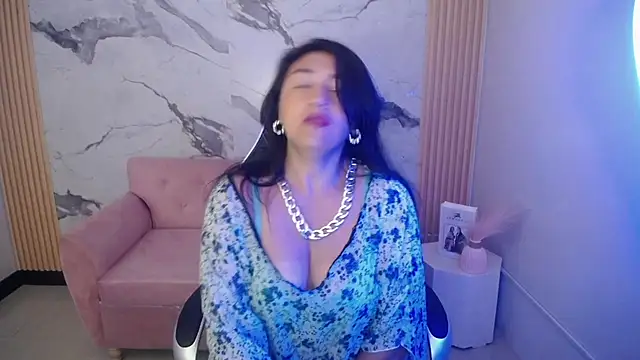 Snapshot of tamara_ch1 chatting on November 9, 2025, 11:47 am tamara ch1 online show from November 9, 2025, 11:47 am