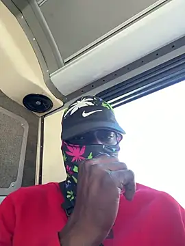 Snapshot of Vikehim chatting on October 27, 2025, 10:44 pm Vikehim online show from October 27, 2025, 10:44 pm