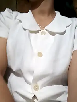 misa 00 online show from October 11, 2025, 10:44 pm